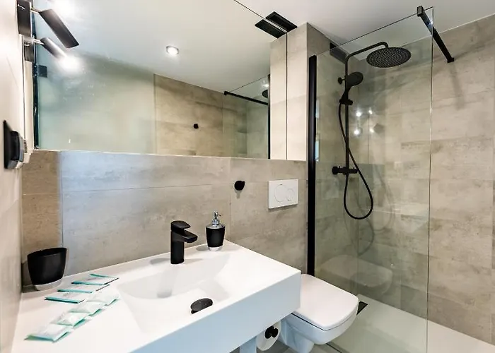 Na Lace Semesterbostad